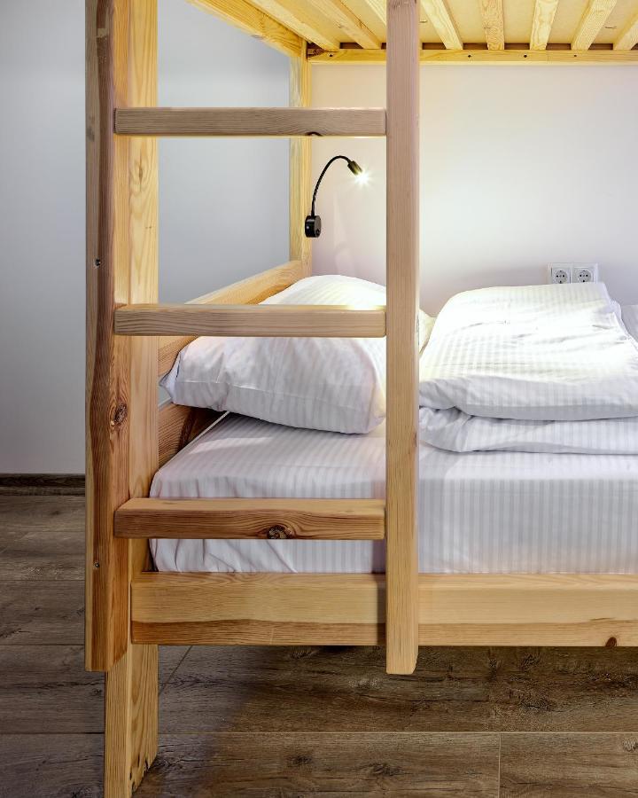 Dream Hostel Khmelnytskyi Esterno foto