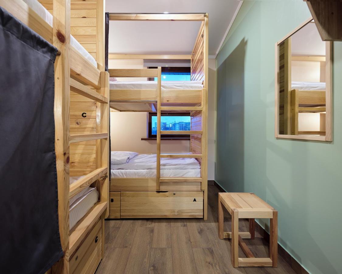 Dream Hostel Khmelnytskyi Esterno foto