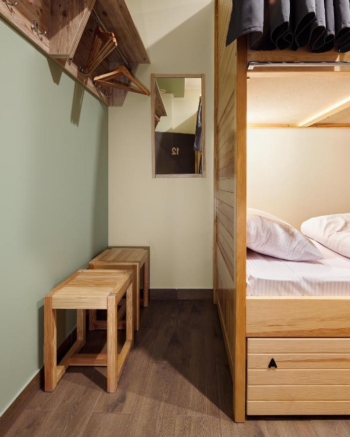 Dream Hostel Khmelnytskyi Esterno foto