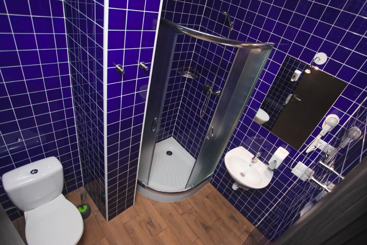 Dream Hostel Khmelnytskyi Esterno foto