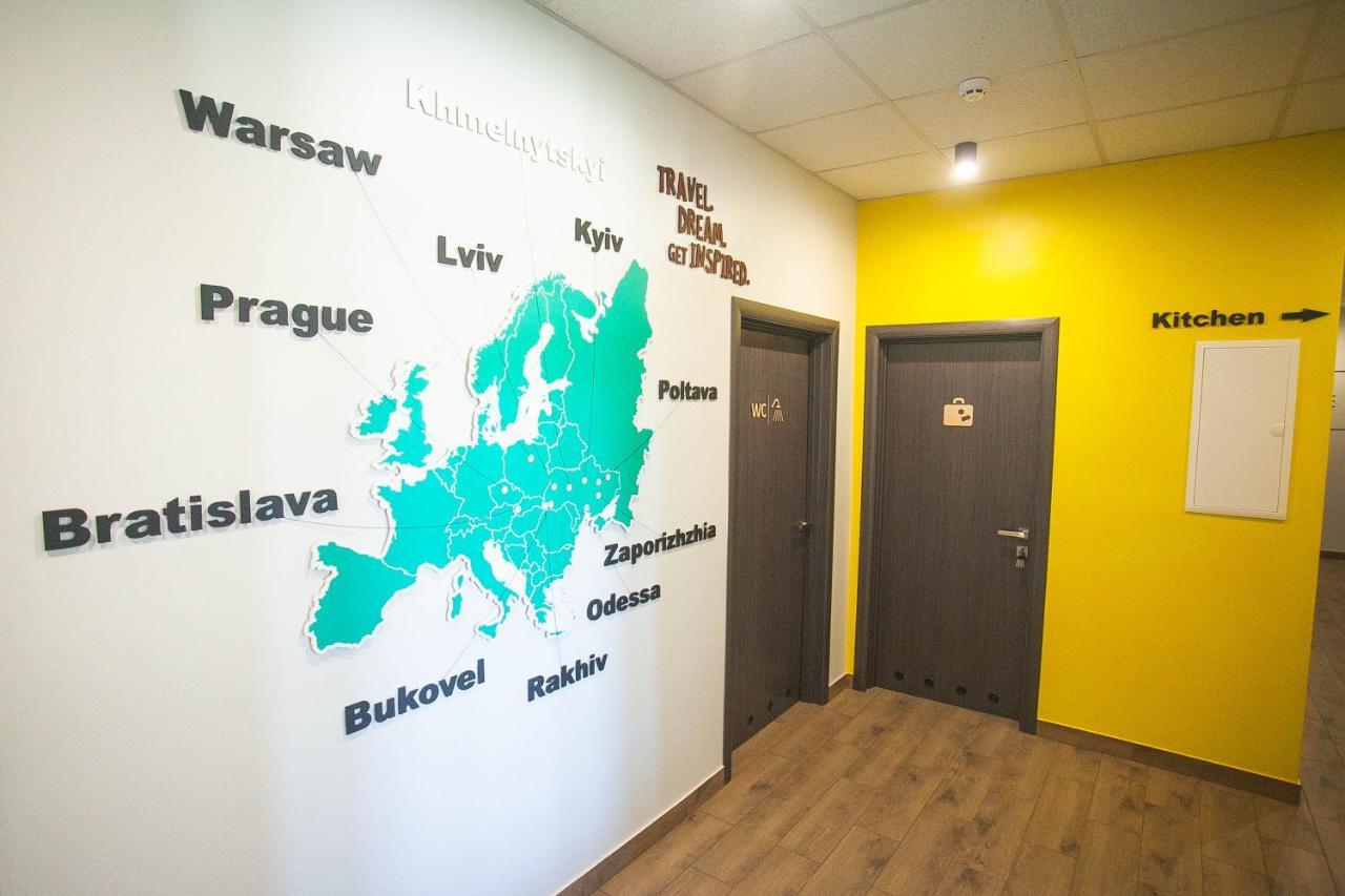 Dream Hostel Khmelnytskyi Esterno foto